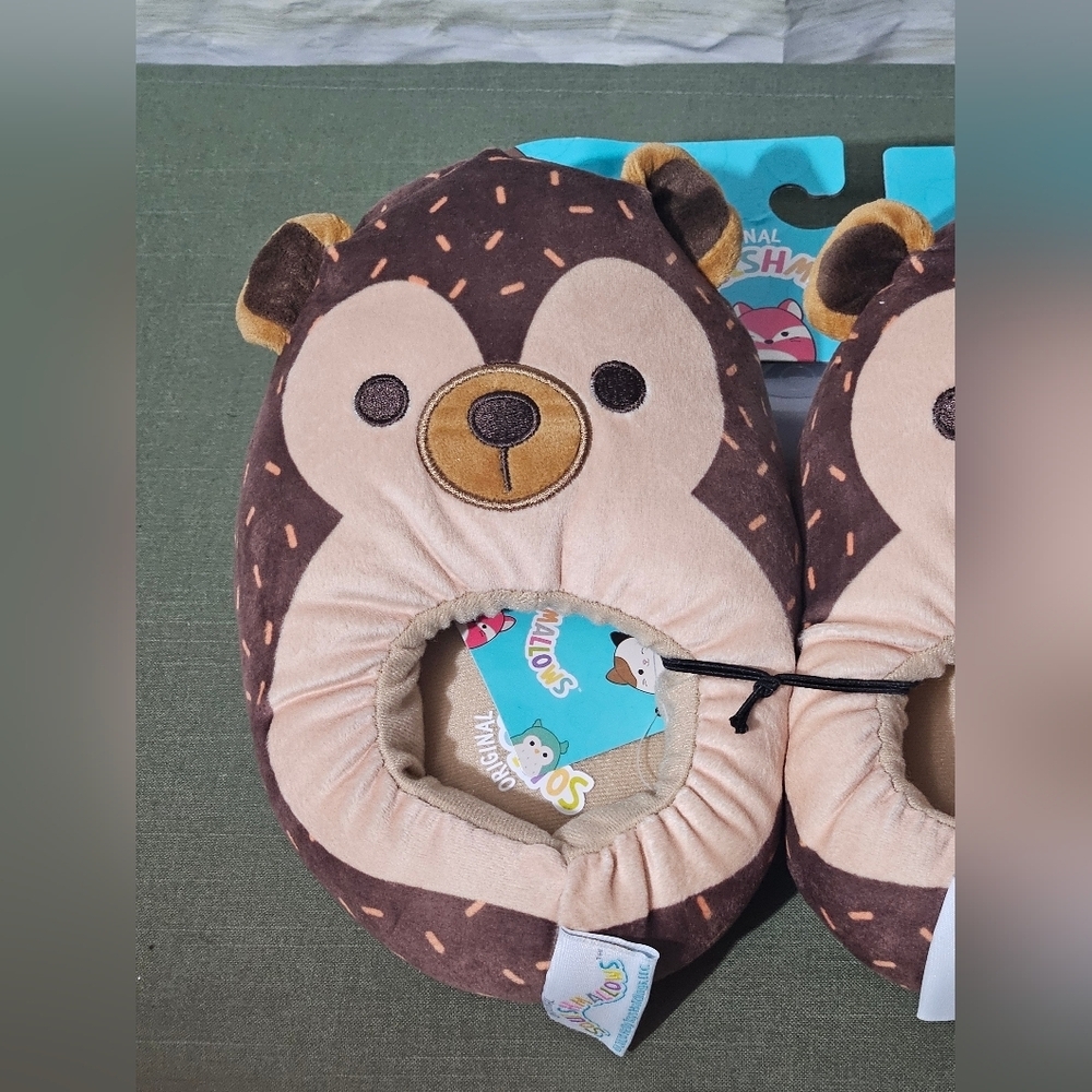 Squishmallow hedgehog slippers kids size 13/1 - Picture 2 of 9